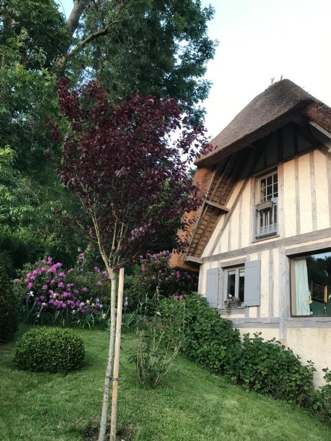 Les Chaumieres Du Pays D'Auge Acomodação com café da manhã Le Breuil-en-Auge Exterior foto
