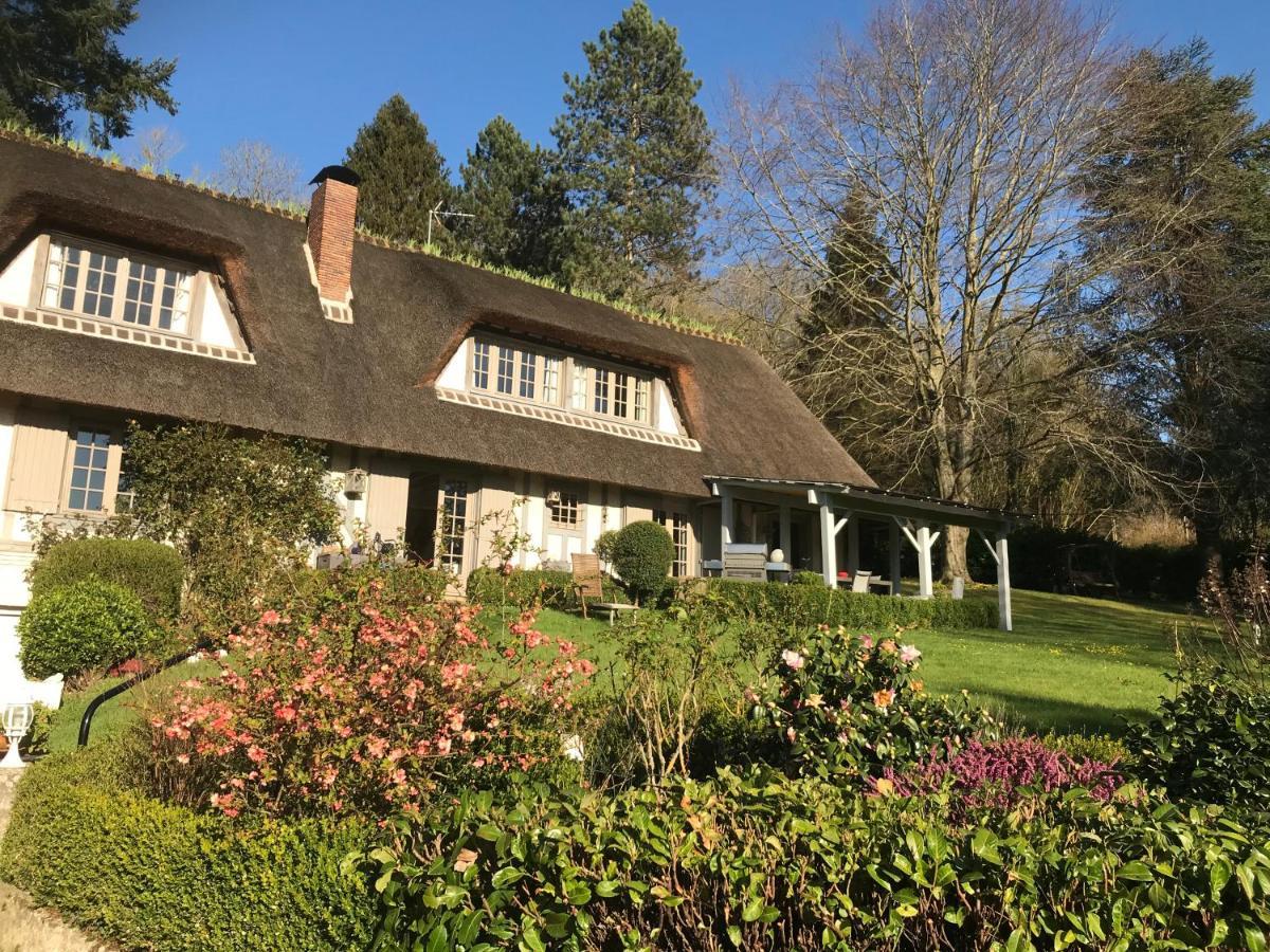 Les Chaumieres Du Pays D'Auge Acomodação com café da manhã Le Breuil-en-Auge Exterior foto
